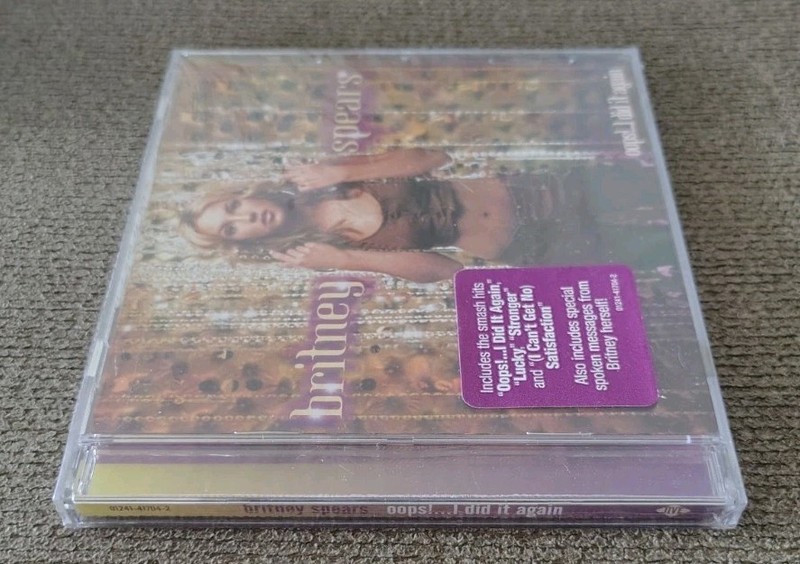 RARE BRITNEY SPEARS OOPS I DID IT AGAIN CD USA EDITION HYPE STICKER STILL SEALED gallery