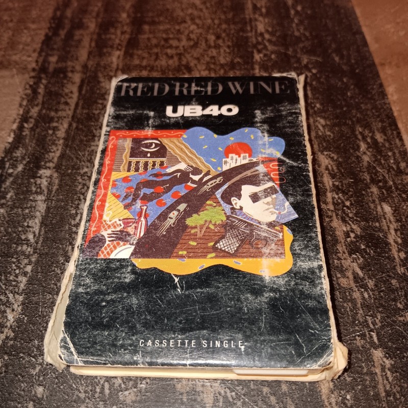 UB 40 Red Red Wine Cassette Single A&M Records Tested Read