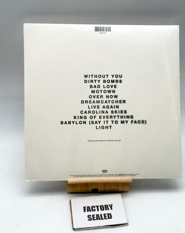 Grayscale - Umbra New/Sealed 2021 Black & Gray Ma FEAR01900 gallery