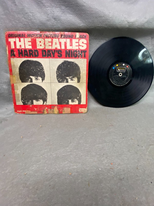 VINTAGE VINYL LP TRHE BEATLES A HARD DAYS NIGHT UNITED ARTISTS UAL 3366 HI FIDEL