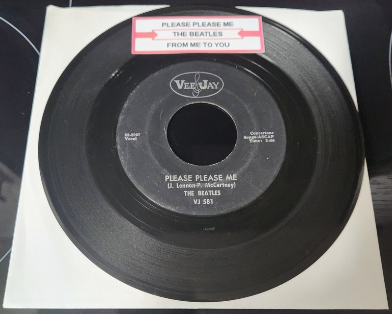 The Beatles Please Please Me 1964 Black Label Silver Print Oval Logo Vee Jay 581