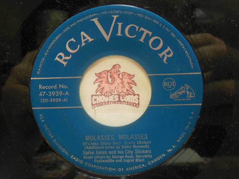 Spike Jones – Molasses, Molasses / Baby Buggy Boogie, 45 RPM NM (26D)