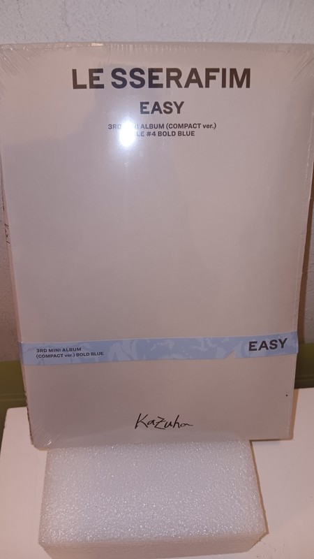 CD Music K-Pop LE SSERAFIM 3rd Mini Album EASY Kazuha