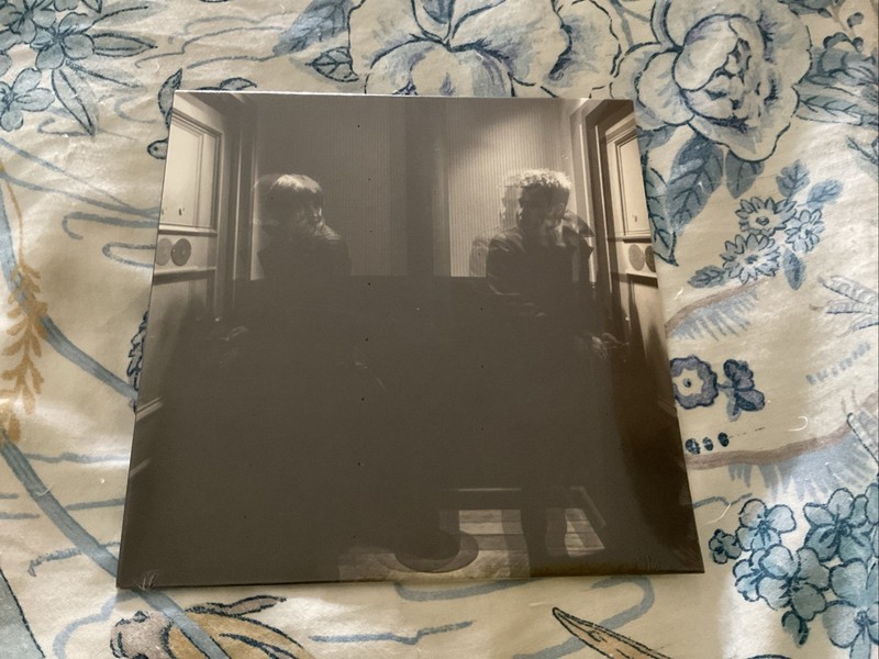 Catfish And The Bottlemen – Hourglass 7″ White Vinyl Exclusive Rare – Sealed