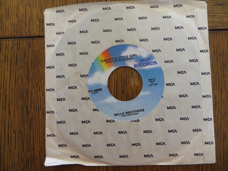 Mills Brothers – Daddy’s Little Girl / Daddy’s Little Boy – MCA 60098 7″ Single
