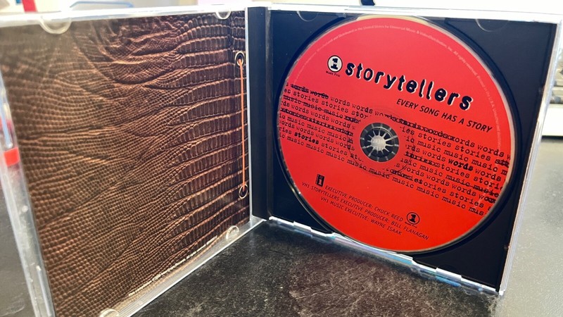 VH1 Storytellers by Various Artists (CD, Apr-2000, Interscope (USA)) gallery