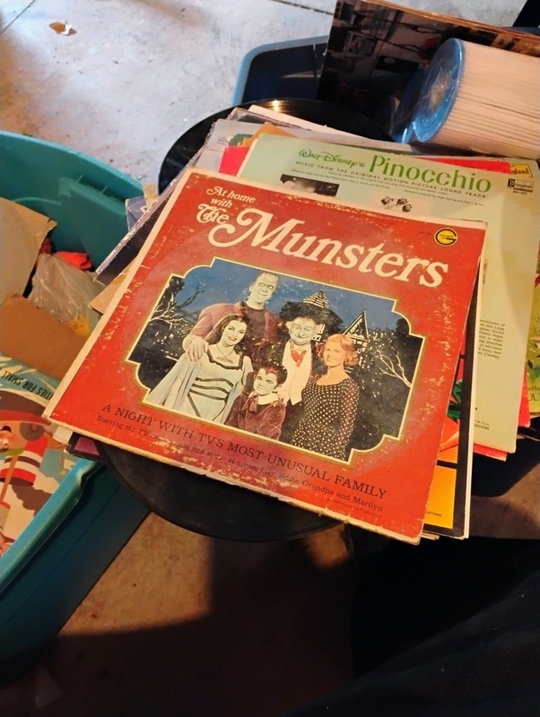 Original Munsters » At Home With The Munsters » 1964 Vinyl LP – Golden LP 139