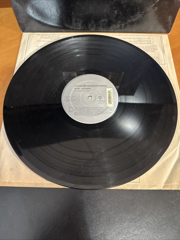 Richard Humpty - Vission Rozalla Everybody's Free 12" Vinyl Single Record B6 VG+ gallery