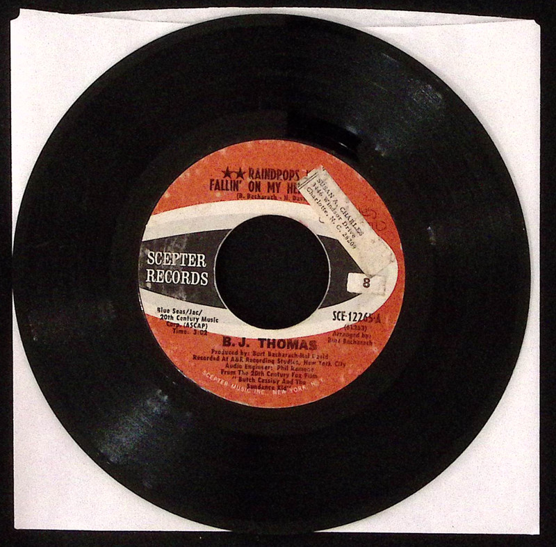 B.J. THOMAS RAINDROPS FALLIN ON MY HEAD/NEVER HAD IT SO GOOD VINYL 45 VG 46-92