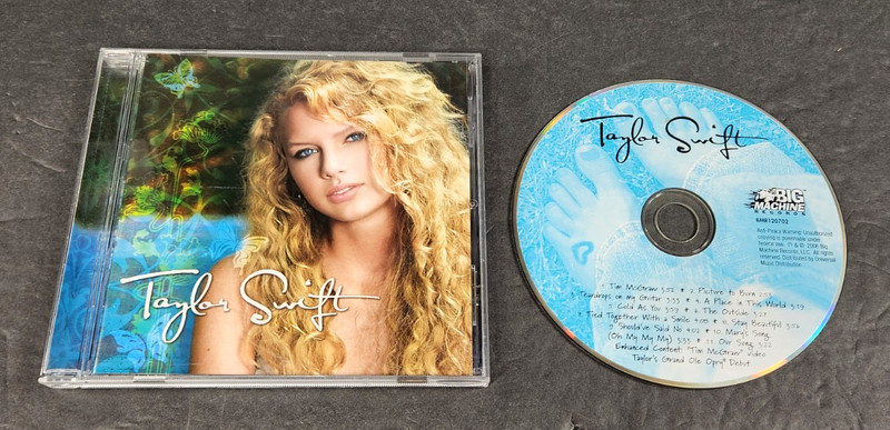 TAYLOR SWIFT Self-Titled Debut CD Original Uncensored Lyrics 2006 Big Machine