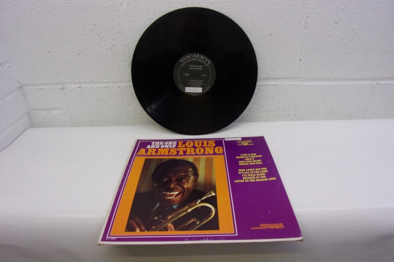 LOUIS ARMSTRONG – THE ONE AND ONLY – VOCALION RECORD – VL 73871 – RELEASED 1969