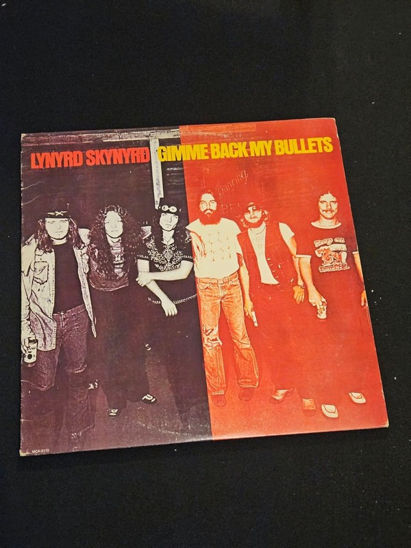 Lynyrd Skynyrd Gimme Back My Bullets LP Original MCA-2170 Rainbow Label Vinyl