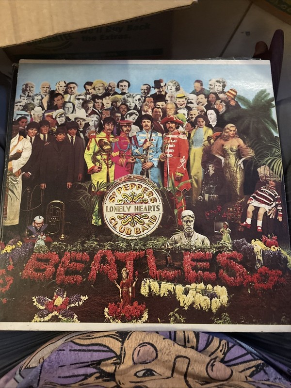 Vintage Beatles LP SGT Pepper’s Capital S MAS 2653