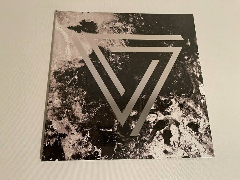 The Black Queen Fever Daydream Vinyl 2XLP Silver Foiled Jacket (Condition: M-)