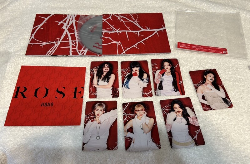 LIKE NEW – HANA – JPOP «ROSE» DEBUT SINGLE [Regular Edition]- 8 PCS & BOOKLET!