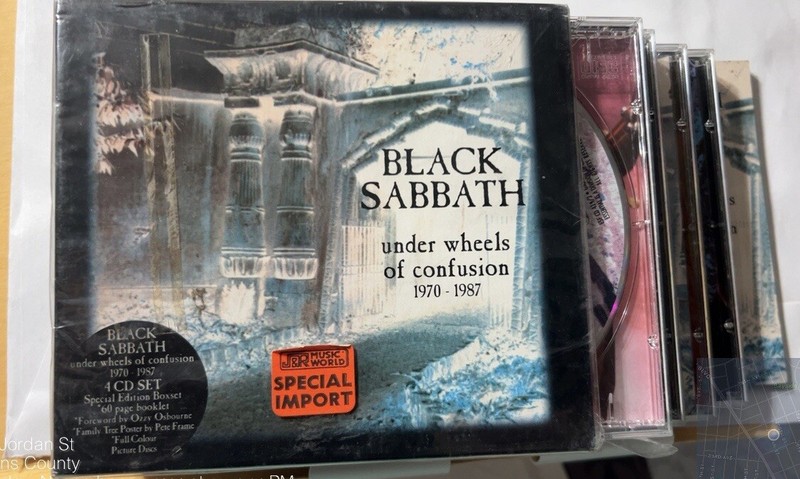 Rare Out Of Print Boxed 4CDs 60 pages booklet & poster Black Sabbath 1970-1987