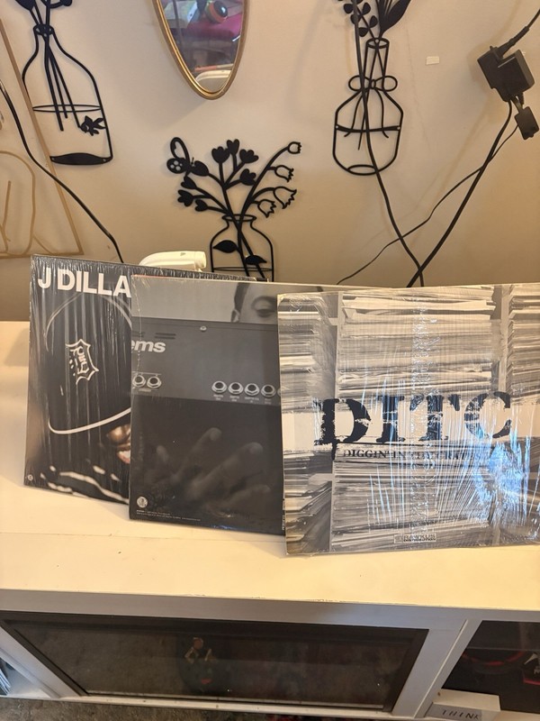 J Dilla Dilla Vinyl Record Rawkus Hip-Hop LP Sealed Cardboard Sleeve