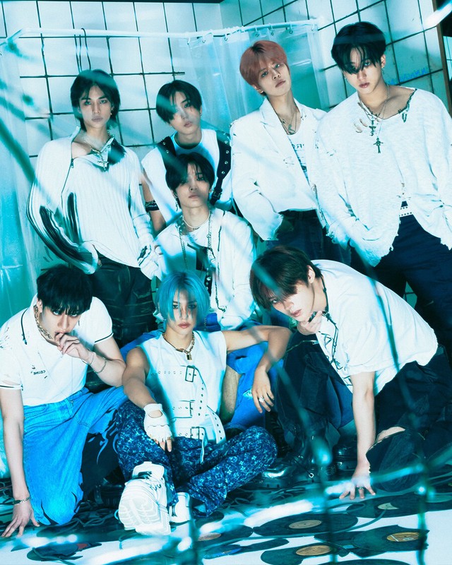 STRAY KIDS 樂(ROCK) STAR Album POST CARD Ver/CD+Card Set+Poster+P.Card+POB+GIFT gallery
