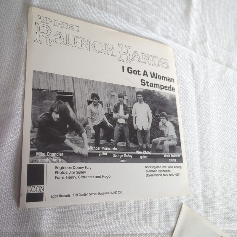 The Raunch Hands - Stomp It - 7" Vinyl - 1984 Egon Records E-01 - Hillbilly Punk gallery