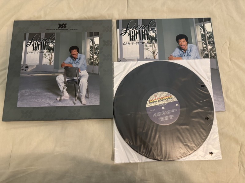 Lionel Richie CAN'T SLOW DOWN Definitive Sound Series Ltd. Ed One-Step gallery
