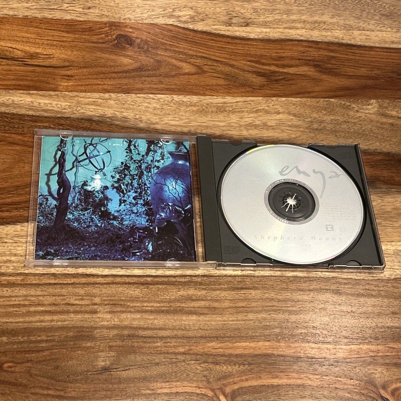 Shepherd Moons by Enya (CD, 1991) gallery