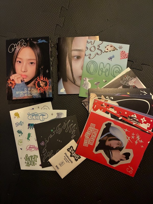 Newjeans ‘OMG’ Ditto Message Cards Ver -PICK YOUR FAVORITE-CD Complete Ex Cond