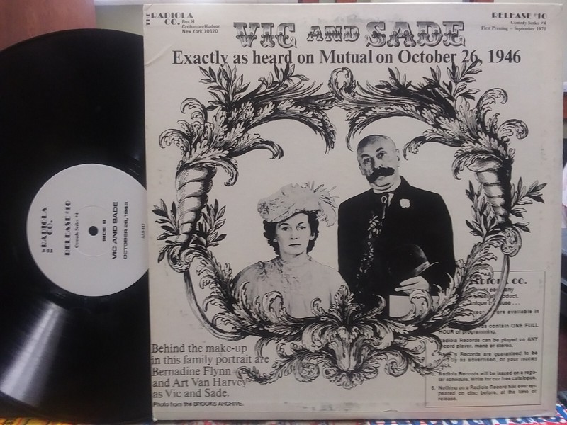 Radiola - The Spike Jones Show / Vic And Sade, 12" 33 LP, NM gallery