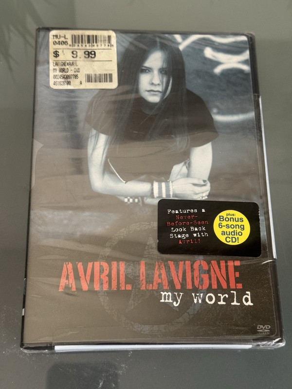 NEW & SEALED Avril Lavigne My World DVD + Bonus Audio CD
