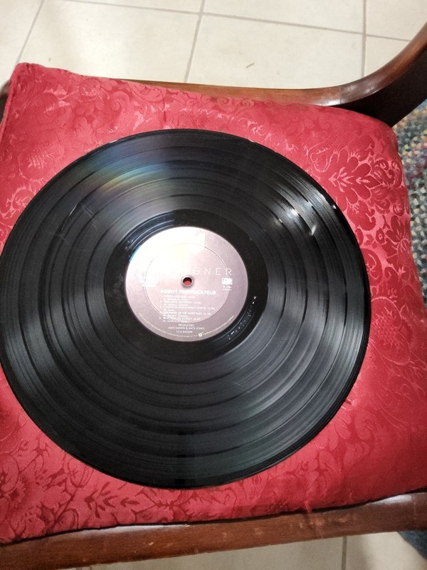 Foreigner Agent Provocateur LP Vintage Album from 1984 Tested and Working gallery