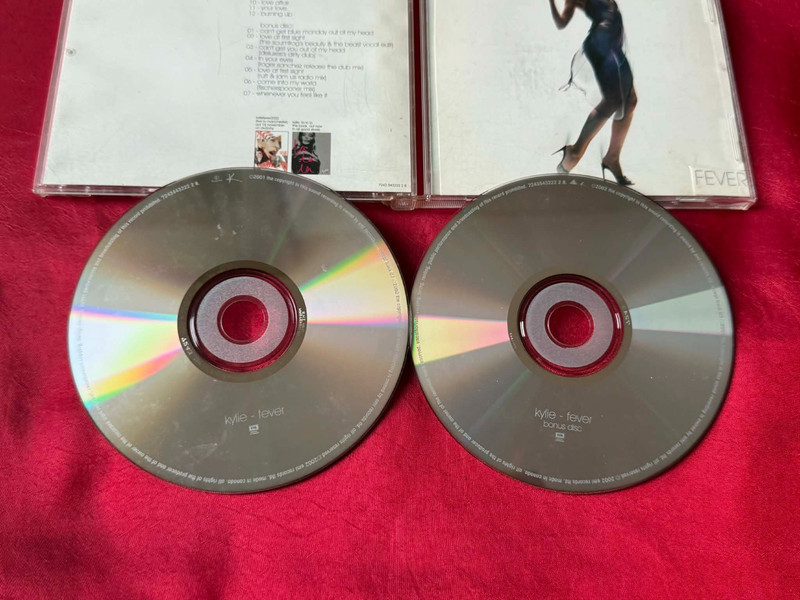 Fever [Limited] by Kylie Minogue (Canada CD Set, Jan-2003, Emi/Parlophone) gallery
