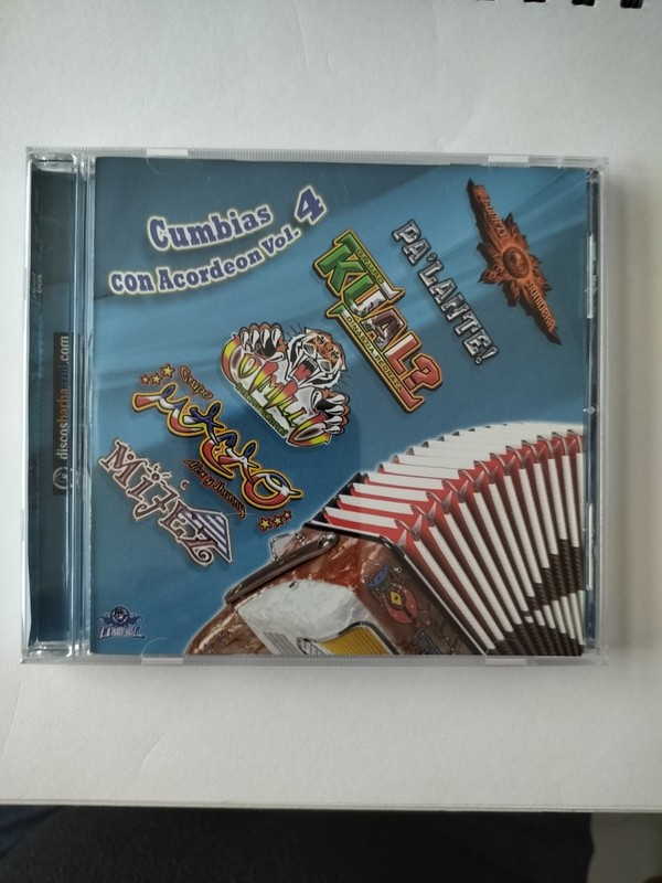 Cumbias Con Acordeon Vol. 4