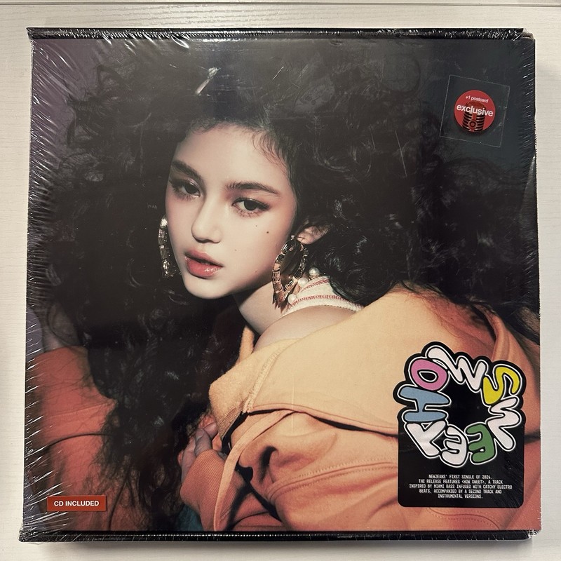 New Jeans - How Sweet & Bubble Gum Danielle Ver. SEALED gallery
