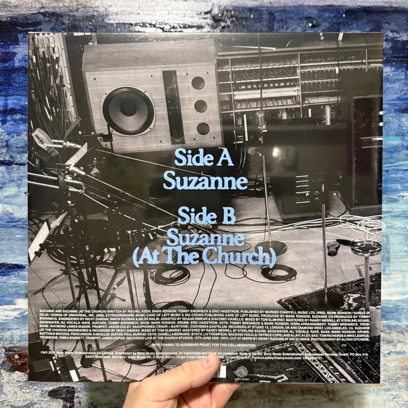 /1000 Raye & Mark Ronson – Suzanne - Blue Vinyl Record RSD 2026 gallery