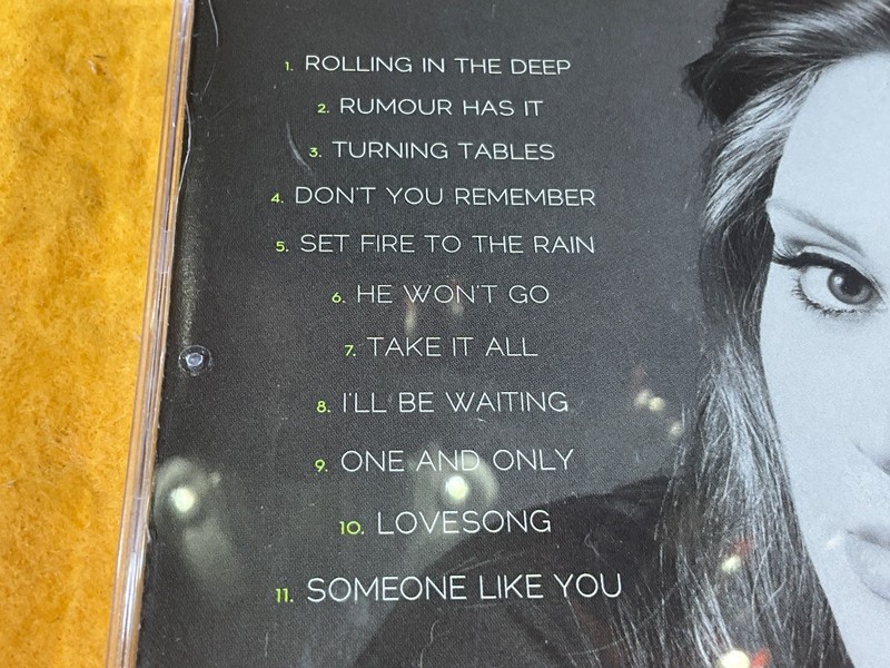 I12-61 ADELE 21 - 2011 - COLUMBIA 8869744699-2 - CD - ROCK / POP gallery