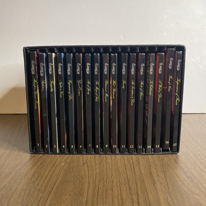 In Classical Mood – 17 Booket Music CDs (1 -17 And 37) With Storage Case