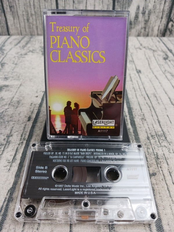 Treasury Of Piano Classics (Cassette) Pre-Owned, Good Condition