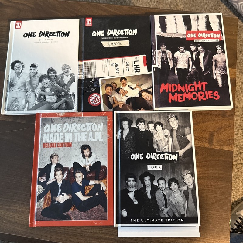 One Direction All 5 Albums In The Cd yearbook Limited Edition Like New Harry Lia
