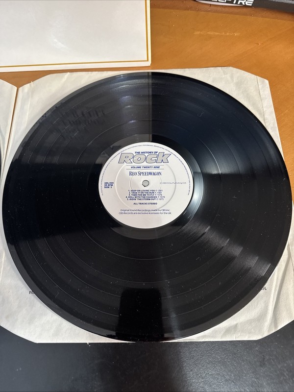 Toto - The History Of Rock (Volume Twenty Nine), 2xLP, (Vinyl) B2 NM gallery
