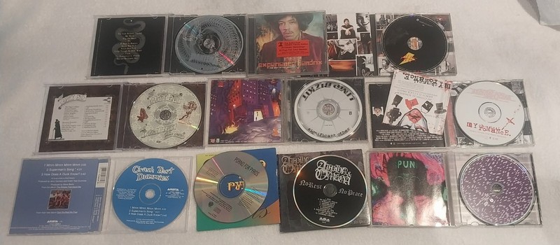 LOT OF 10 ROCK/METAL/PUNK/ALTERNATIVE CD gallery