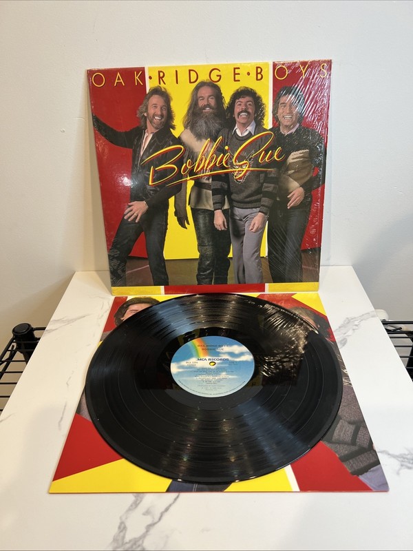 VTG Oak Ridge Boys Bobbie Sue 1981 Record Vinyl 33 RPM 12″ LP MCA-5294