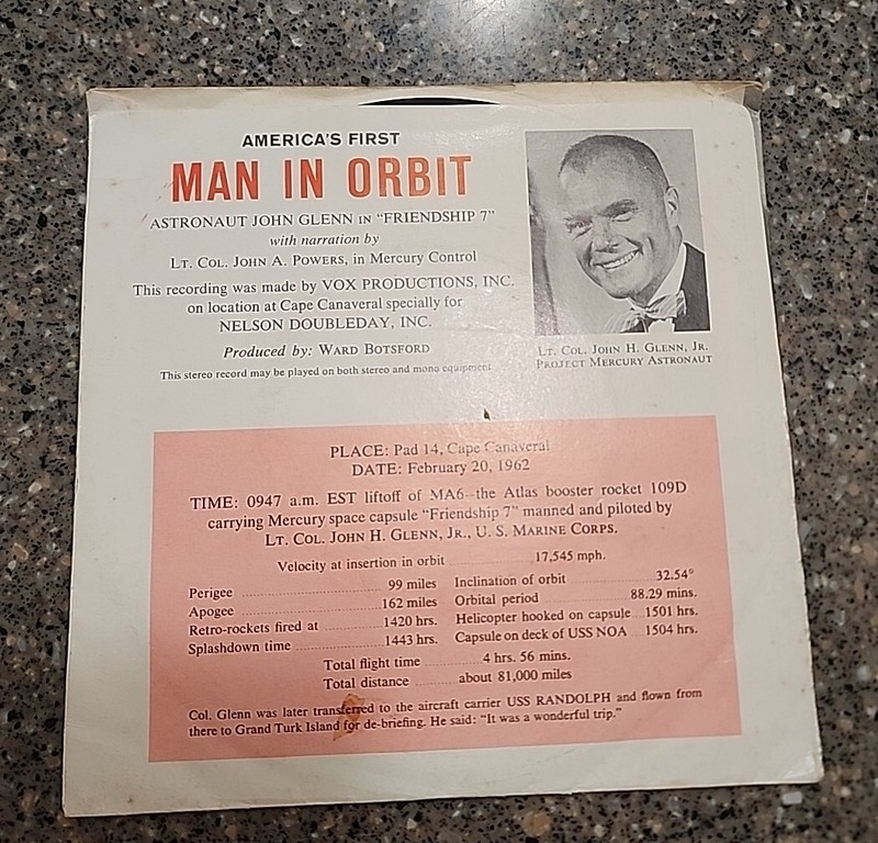 1962 Record " Man in Orbit" 7" 33RPM John Glenn Good Condition gallery