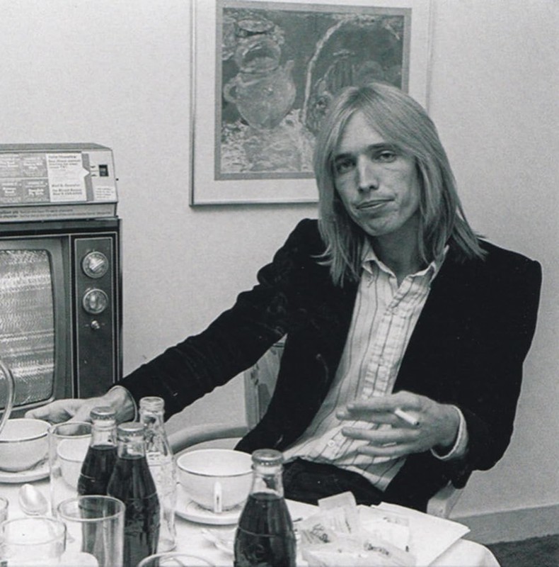 Tom Petty And The Heartbreakers - Free Fallin'... Live In The USA 10 CD Box Set gallery