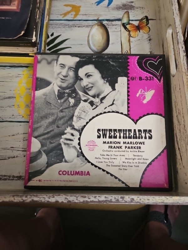 45 RECORD – MARION MARLOWE AND FRANK PARKER – SWEETHEARTS VG