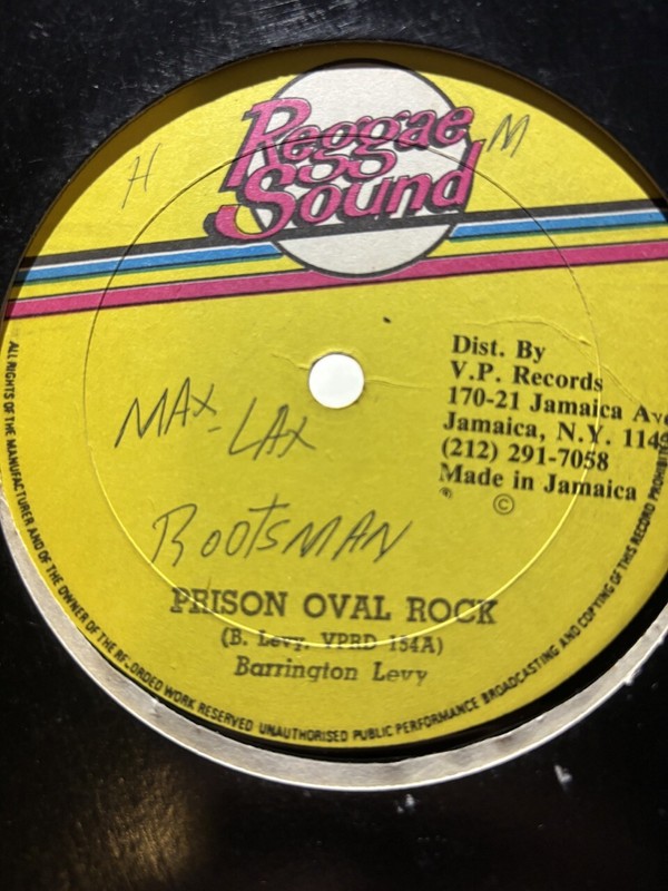 Barrington Levy – Prison Oval Rock / Robber Man (12″) (Very Good (VG)) – 3417454