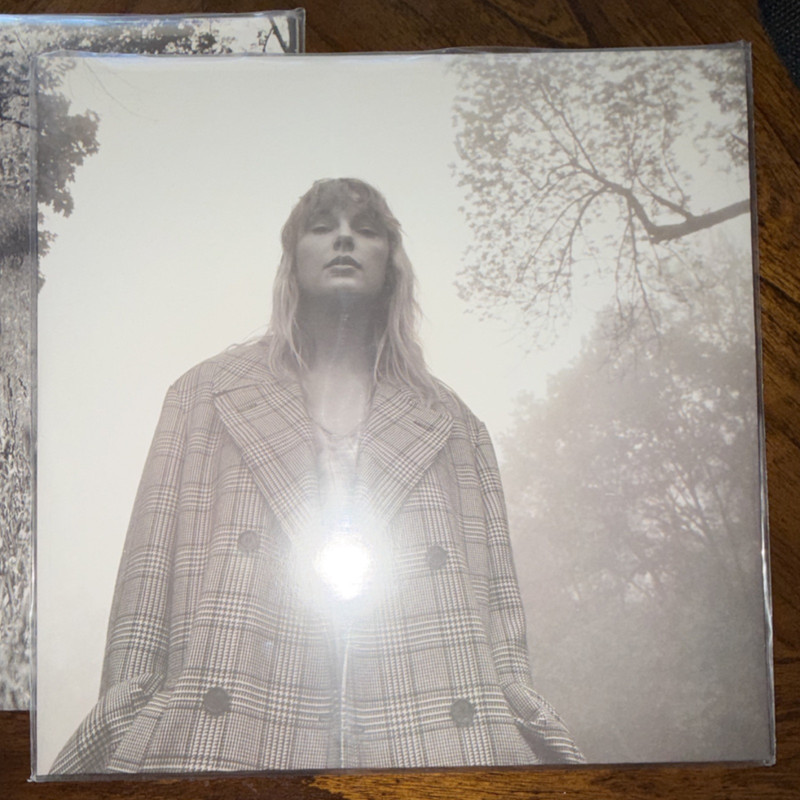 Taylor Swift Folklore “Clandestine Meeting” Pink Vinyl LP Limited Edition