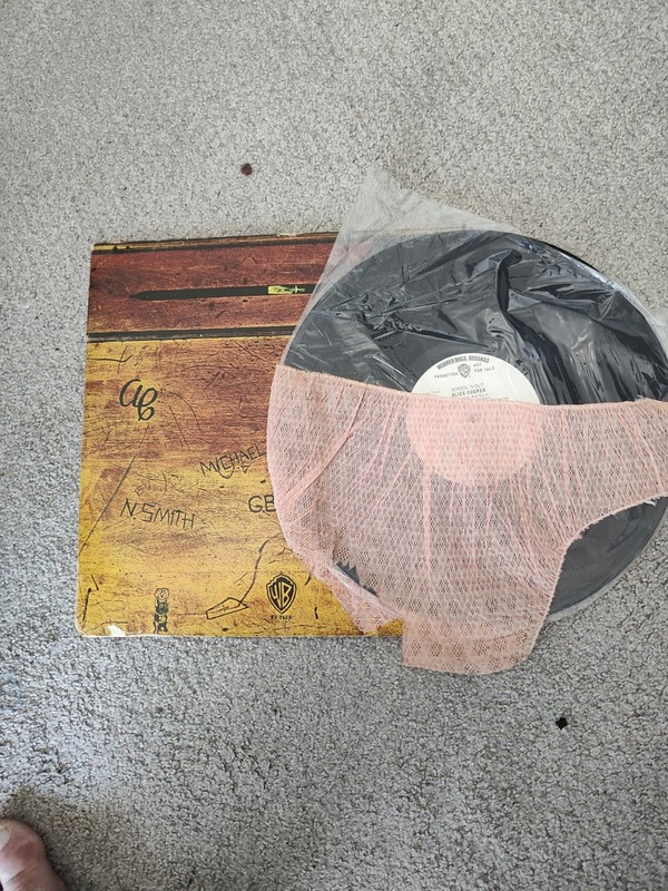 Alice Cooper ’72 Original White Label Promo w Pink Panties