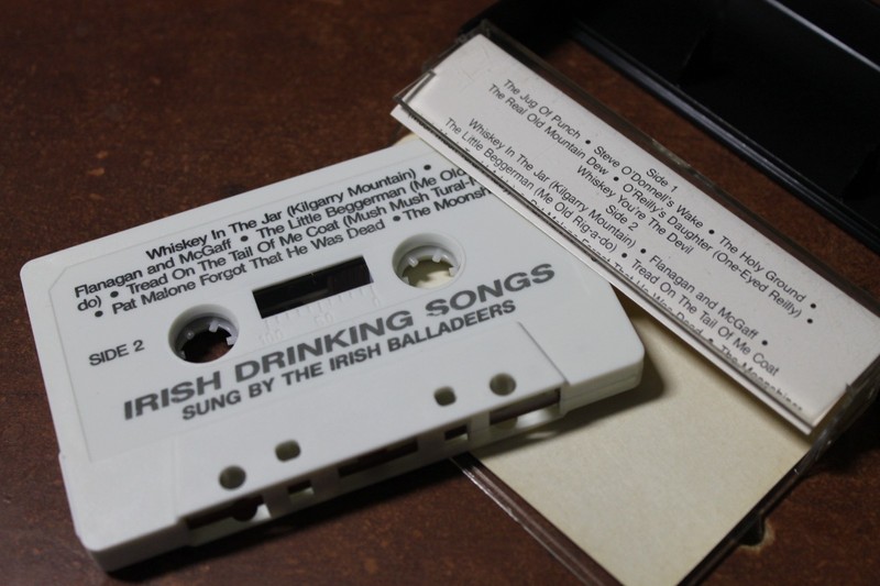 IRISH DRINKING SONGS SUNG BY THE IRISH BALLADEERS CASSETTE TAPE gallery