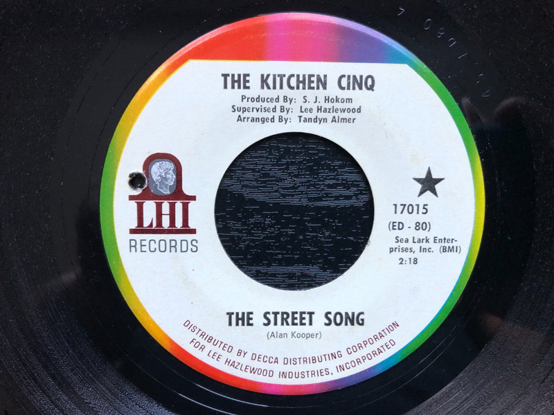 The Kitchen Cinq THE STREET SONG 1967 LHI 45 rpm single VG+ Garage Rock