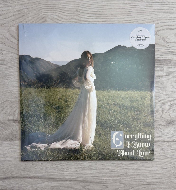 Brand New Laufey Everything I know About Love Vinyl