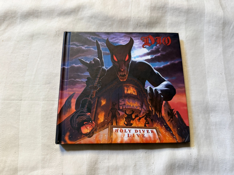 Dio – Holy Diver Live 2CD 2021 BMG Import Deluxe Edition Rainbow OOP RARE